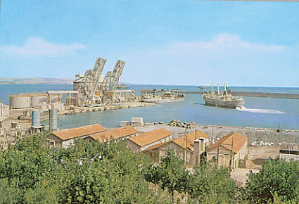 Una parte del porto di Crotone