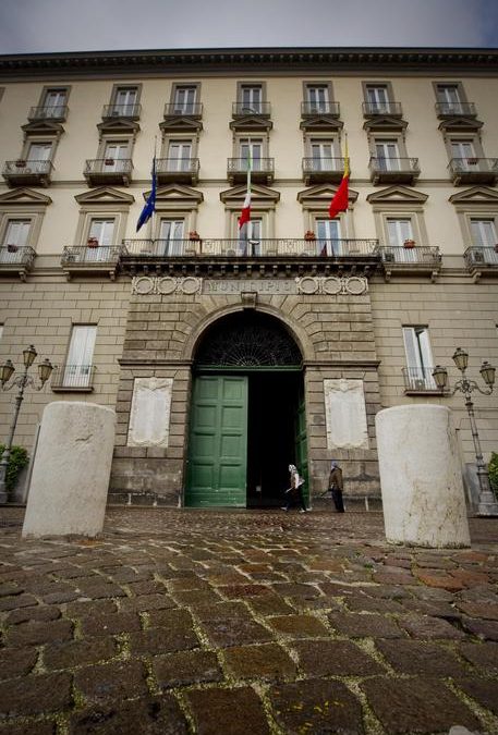 Abuso edilizio, indagato a Napoli l’assessore allo sport