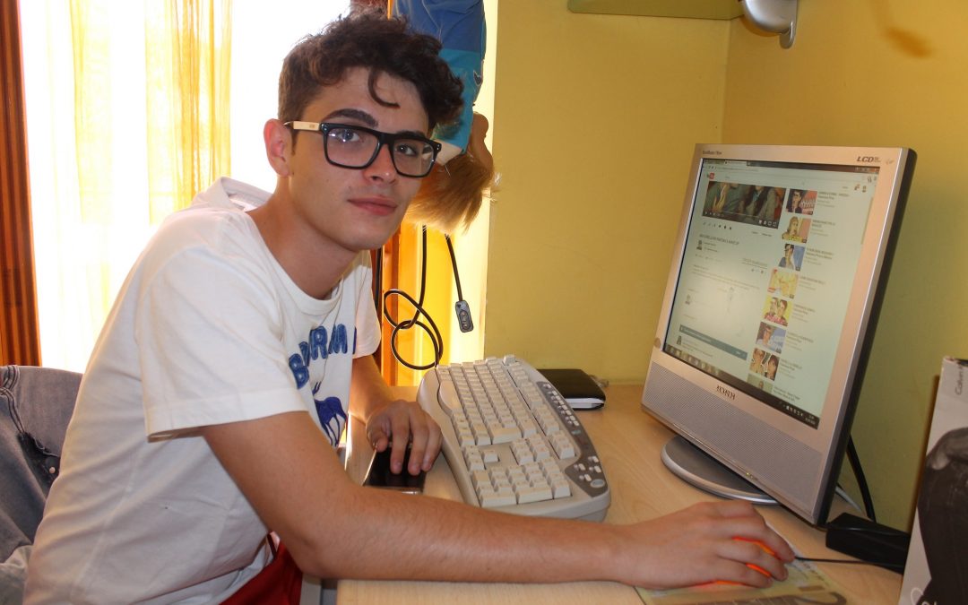 VIDEO – Francesco Posa, da Catanzaro alle classifiche di Youtube con l’ambizione di entrare nel mondo del cinema
