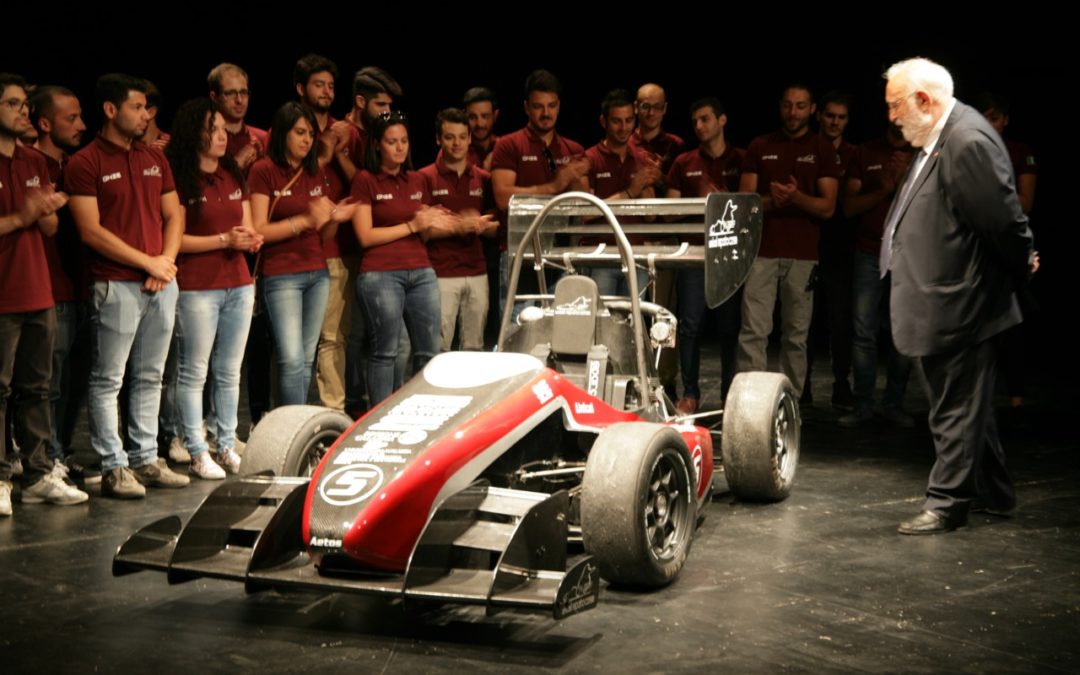Presentata Aetos, la nuova monoposto realizzata all’Unical