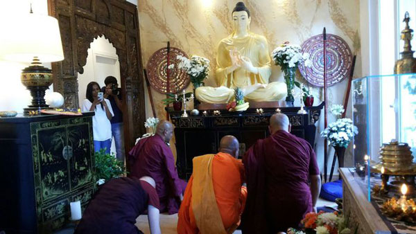 Tempio Buddhista consacrato a Reggio Calabria  Cerimonia suggestiva per il nuovo luogo di culto