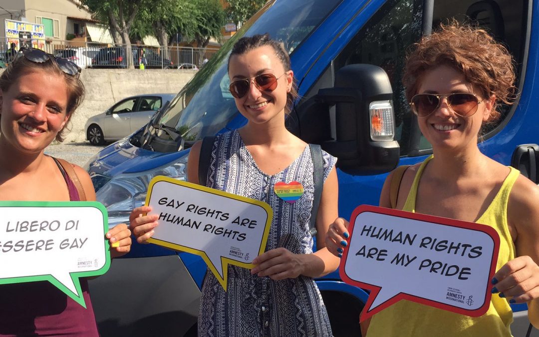 Gay pride a Tropea: un corteo per chiedere maggiore rispetto per i diritti umani