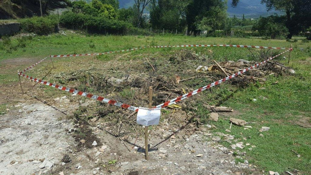 Sotterra l’asino e il cavallo in un terreno di sua proprietà in provincia di Cosenza: deferito dal Corpo Forestale