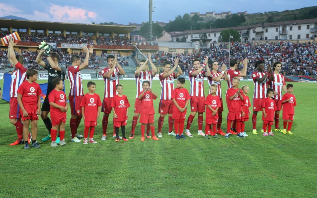 Calcio, il Crotone è sconfitto dall’Atletico Madrid  ma la serata ha riservato ottime impressioni
