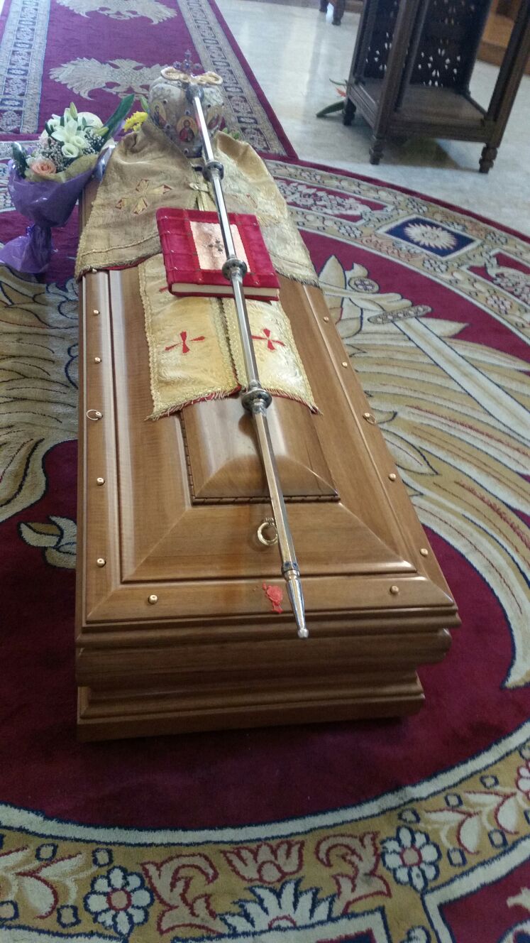 FOTO - Lungro, il funerale del vescovo LupinacciGrande commozione alle esequie
