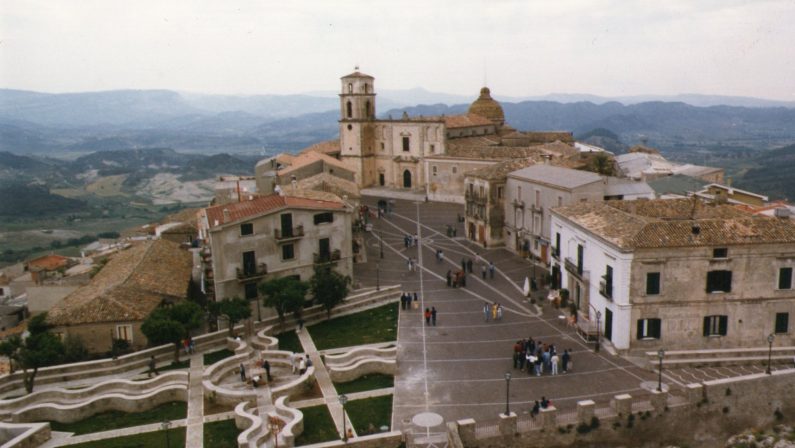 Masterclass e concerti, parte a Santa Severinala settimana dedicata alla musica lirica 