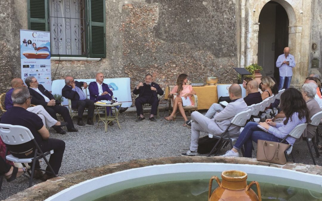 Premio Caccuri, Nuzzi convince con il libro inchiesta  Successo per la quinta edizione del festival