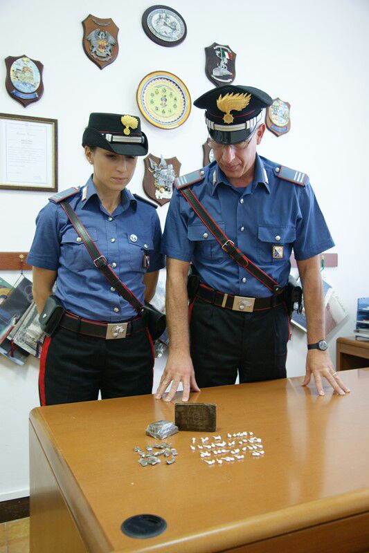 Controlli dei carabinieri a Catanzaro, sei arrestiDroga ai giardini di San Leonardo e in viale Isonzo