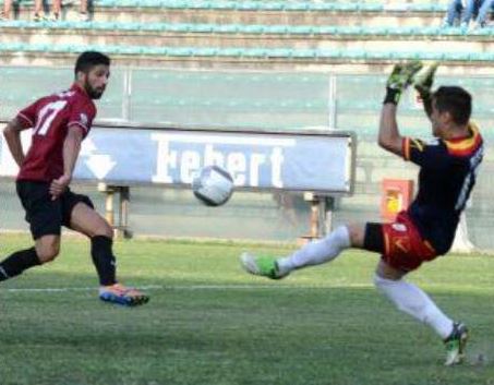 Calcio, Lega Pro: la Reggina si esalta nel derby, vittoria storica per la Vibonese. Male Cosenza e Catanzaro
