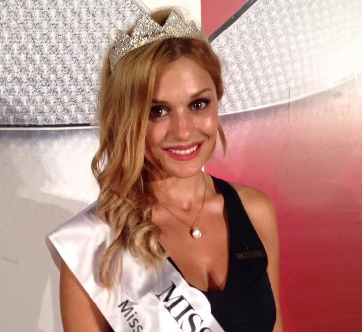 Miss Italia, un premio anche per la 25enne materana Simona Tanzi