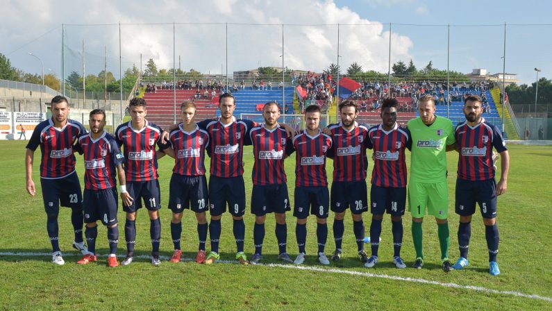 Calcio Lega Pro, finisce in pari il derby Reggina-CosenzaAncora una sconfitta in casa per Catanzaro e Vibonese