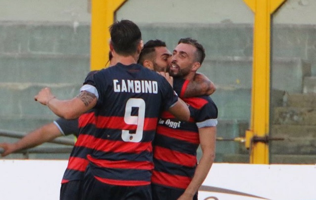 Lega Pro: vince solo il Cosenza. A Reggio Calabria furto negli spogliatoi, refurtiva recuperata