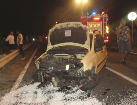 L'auto su cui viaggiavano i giovani