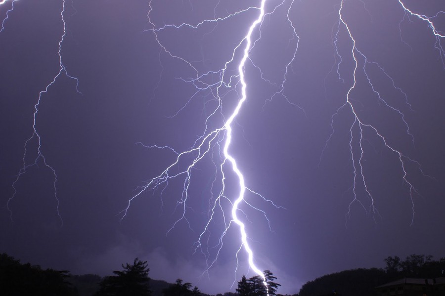 Allerta meteo in Campania, rischio di forti temporali