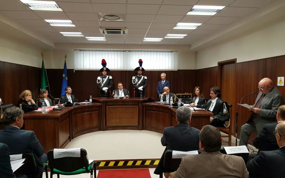 Il presidente della Regione Oliverio durante la seduta in Corte dei Conti