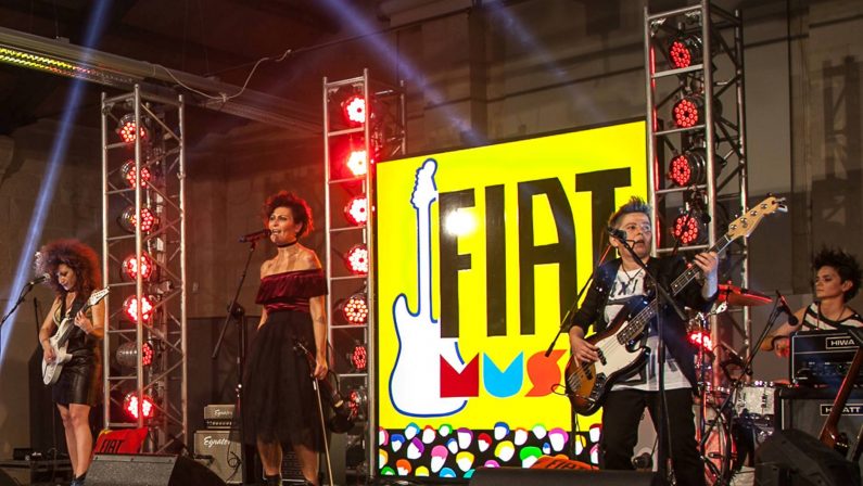 La band rock Le Rivoltelle si gioca la finale del “Fiat Music”  Il Concorso organizzato da Red Ronnie per “artisti della nuova era”