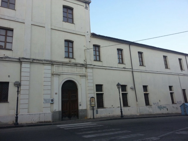 L'ex ospedale militare di Catanzaro