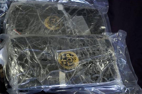 In autostrada con 23 chili di hashish: due arresti nel salernitano