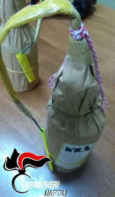 Ucraino custodiva ordigni e sigarette di contrabbando nel napoletano: arrestato