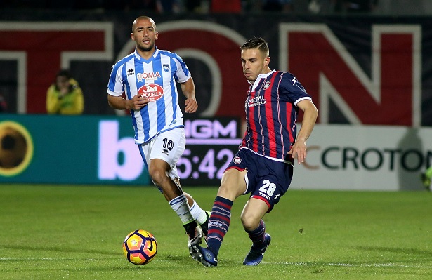 Benali, con la maglia del Pescara, contro il Crotone nella passata stagione