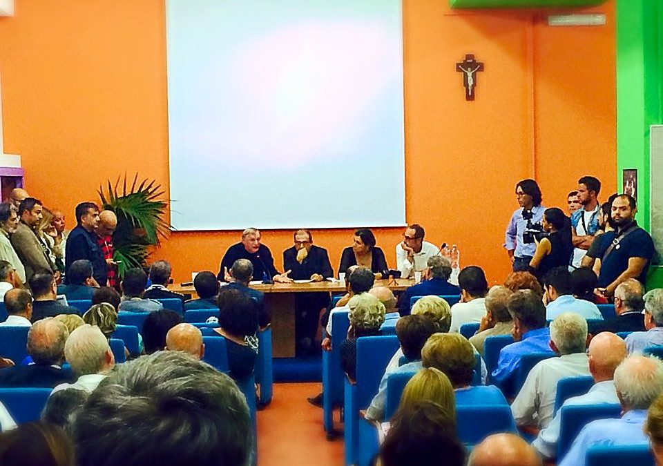 Don Ciotti inaugura il centro Puglisi