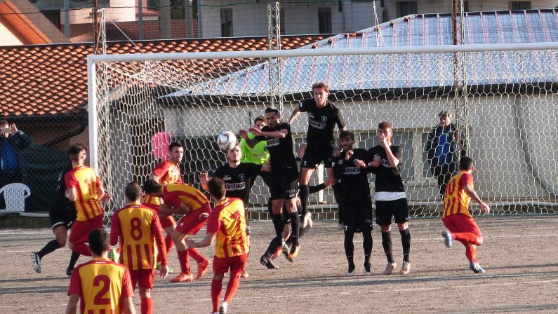 Il punto sulla serie D, Castrovillari e Sersale, scontro diretto fra disperatiIn attesa dei necessari rinforzi dal calcio mercato