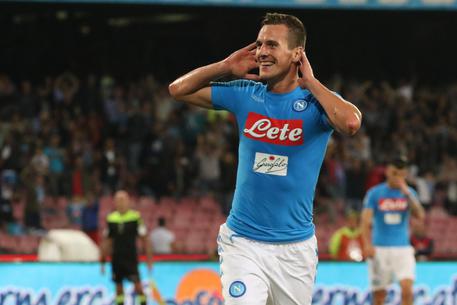 Napoli, Milik: “Con Real e Juve ce la giochiamo”