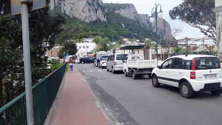 Capri, acqua salata dai rubinetti