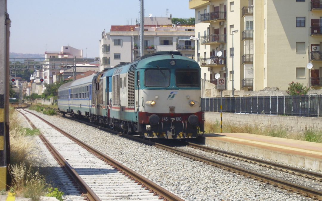 Lavori su linee ferroviarie campane, modifiche a circolazione in tutto il Sud