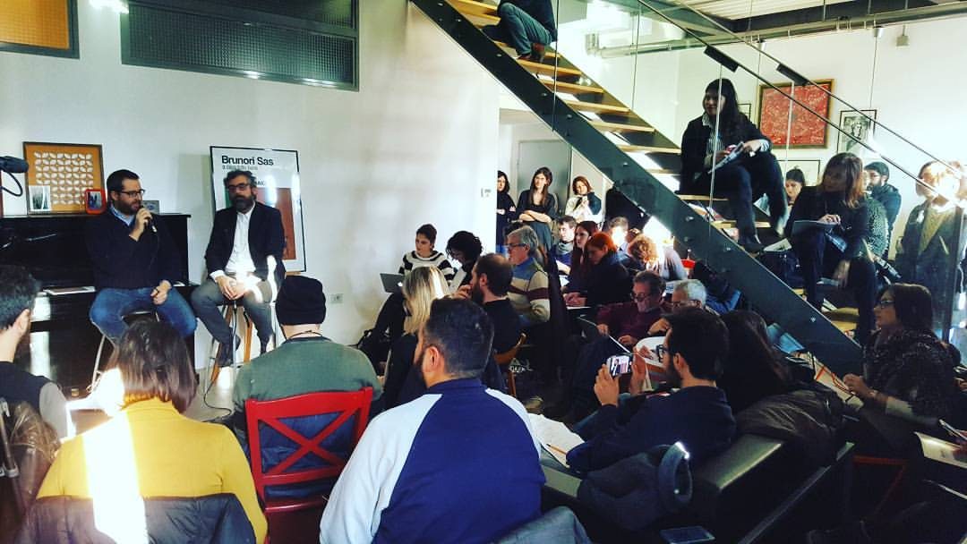 Un momento della conferenza stampa a Milano