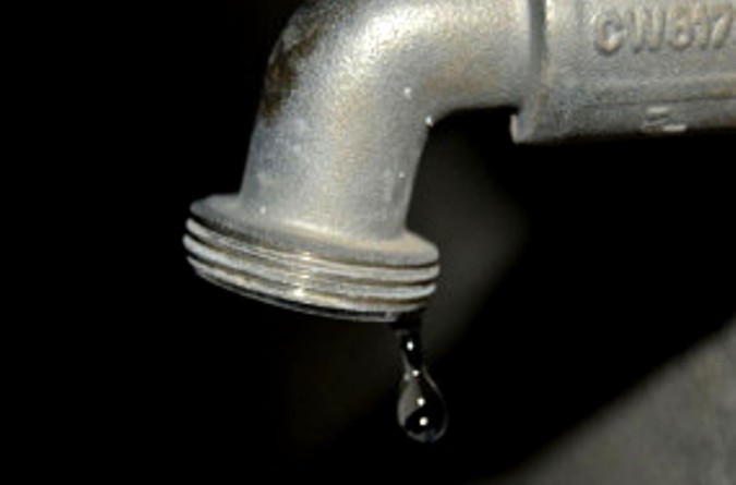 Emergenza idrica, Irpinia al collasso: rubinetti chiusi già dal pomeriggio