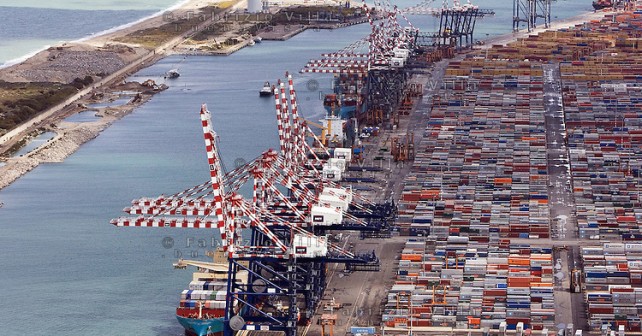 Porto di Gioia Tauro, ripartono i turni di lavoroIl Ministro Toninelli offre garanzie dopo le tensioni 