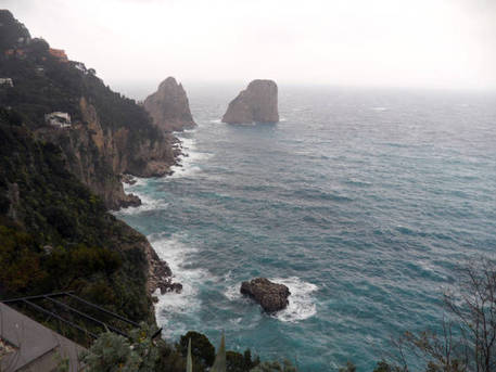 Scossa di terremoto al largo di Capri, nessun danno