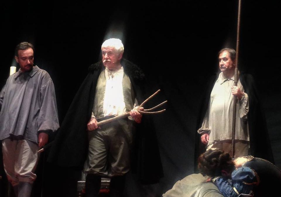Antonio Montemurro (al centro) nella pièce teatrale sul conte di Matera (foto da fb)