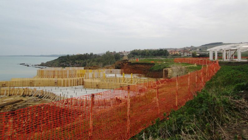 Villaggio turistico in zona archeologica del Crotonese, il Riesame conferma il sequestro del cantiere