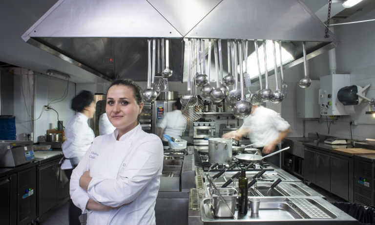 La calabrese Caterina Ceraudo “Donna chef 2017”  Il riconoscimento internazionale assegnato da Michelin