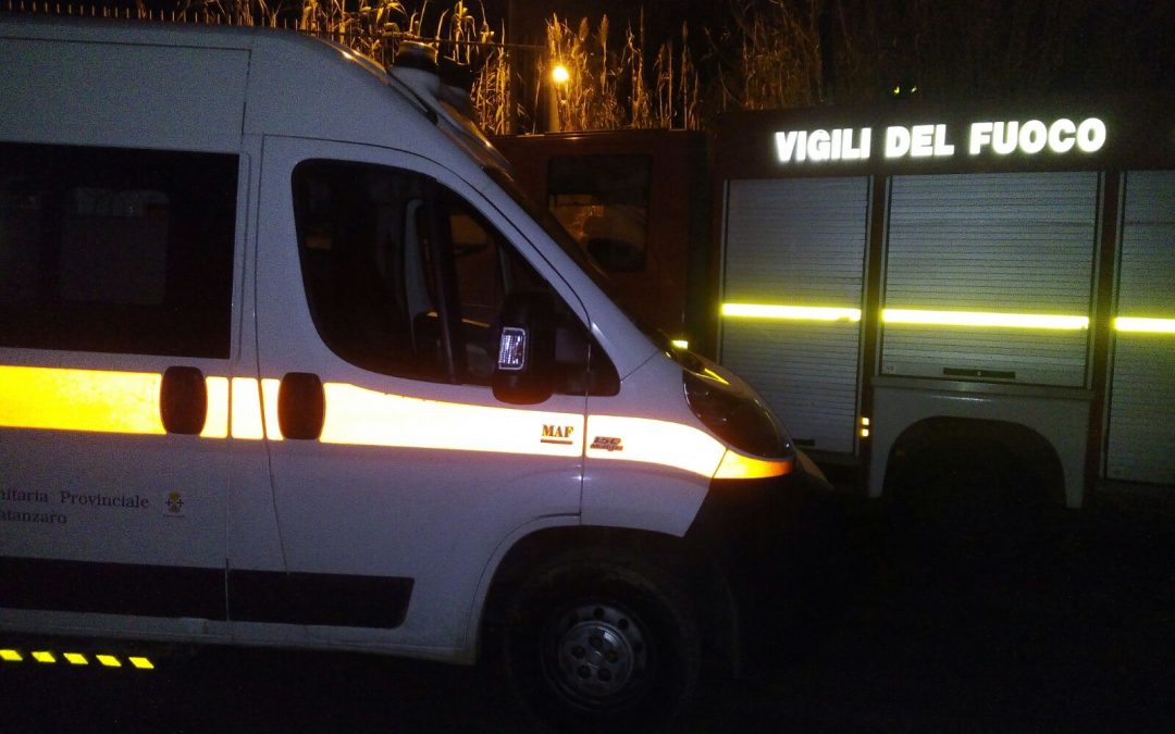 Caserta, nei pressi dei binari con le cuffiette, 14enne viene travolta da un treno