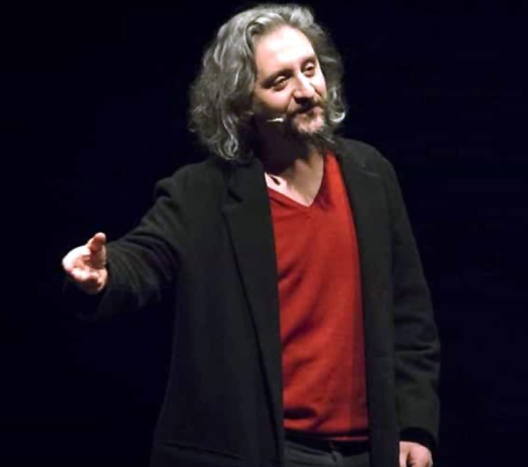 “Laika” di Ascanio Celestini al Teatro Nuovo di Napoli