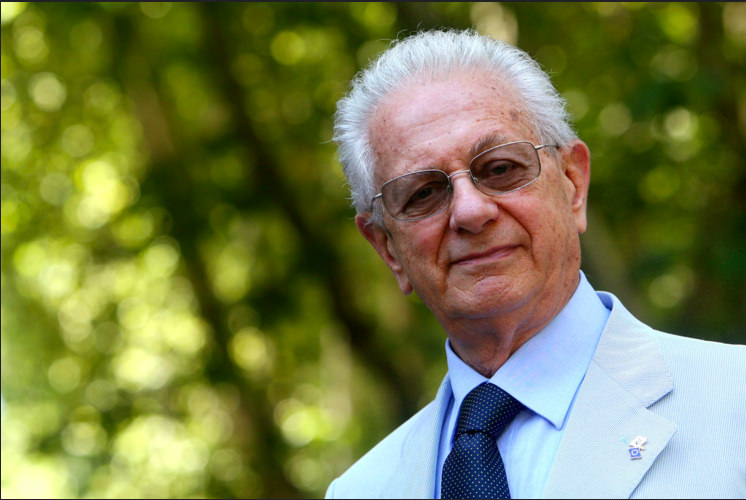 L'ex ministro Luigi Berlinguer