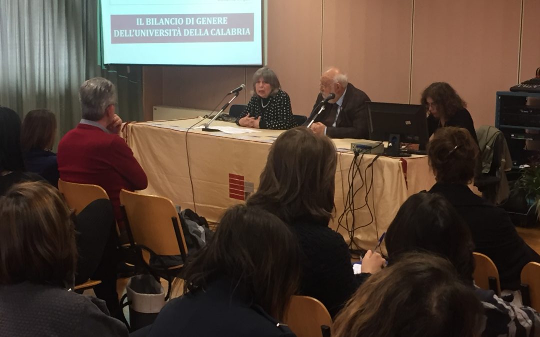Un momento della relazione sui dati