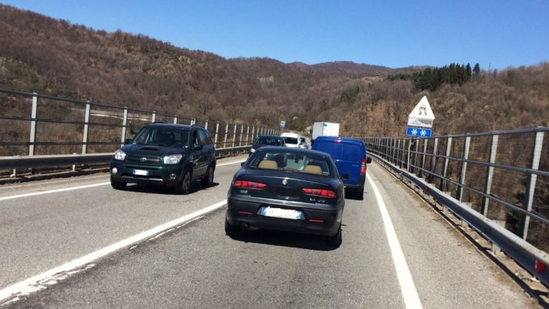 Disagi sulle strade calabresi, interrotta la galleria Corecae sul Viadotto Cannavino traffico parzialmente chiuso