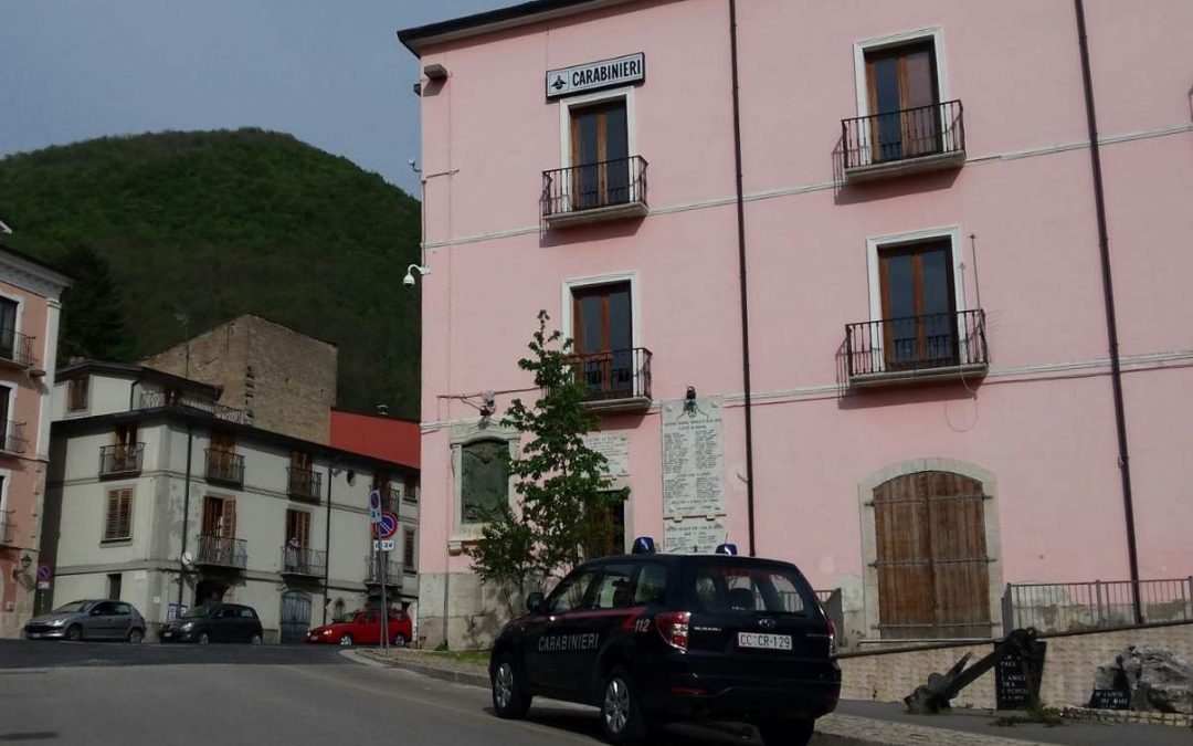 Bypassano illegalmente contratti per vedere eventi sportivi: irpini denunciati dai Carabinieri