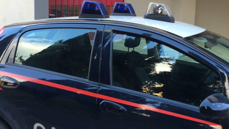 Ariano, scoperta casa di prostituzione: 40enne arrestata dei Carabinieri 