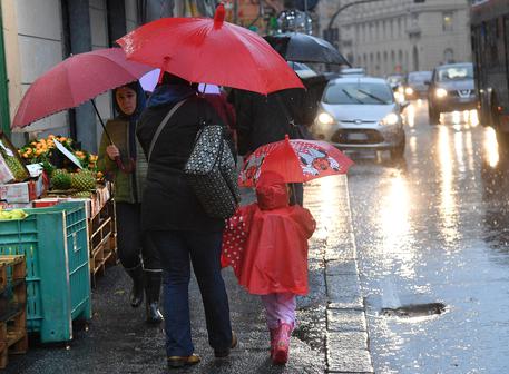 Campania, allerta meteo nelle zone interne