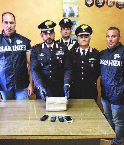Droga per centinaia di migliaia di euro in autoArrestati due uomini in provincia di Cosenza