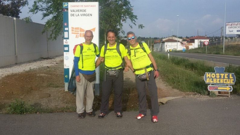 In cammino con Pino verso Santiago de CompostelaGiorno 2: ostelli esauriti e runners di tutto il mondo