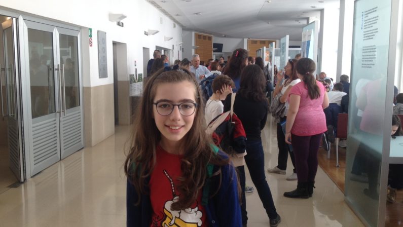 Claudia, 10 anni, studentessa cosentina seconda ai campionati italiani junior di matematica