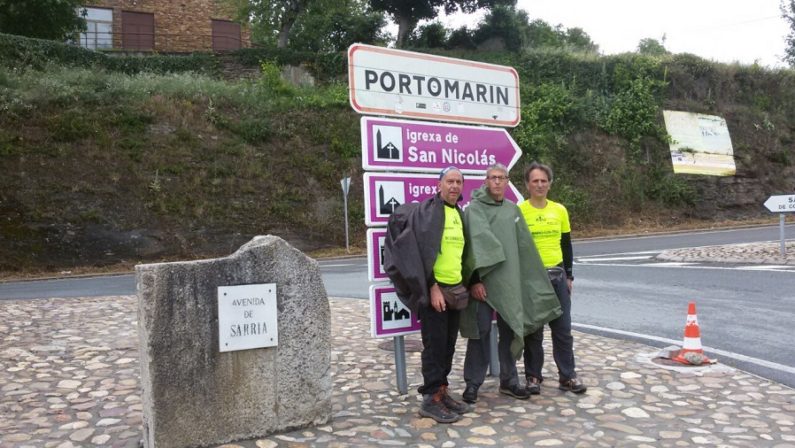 In cammino con Pino verso Santiago de CompostelaGiorno 10: «Ancora pioggia, si va verso Portomarin»