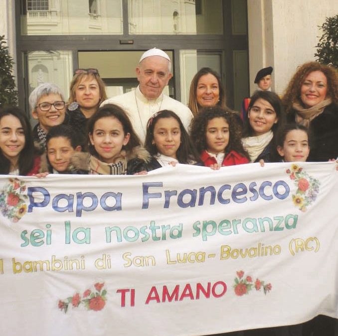 Cacciatore con gli studenti di San Luca da Papa Francesco
