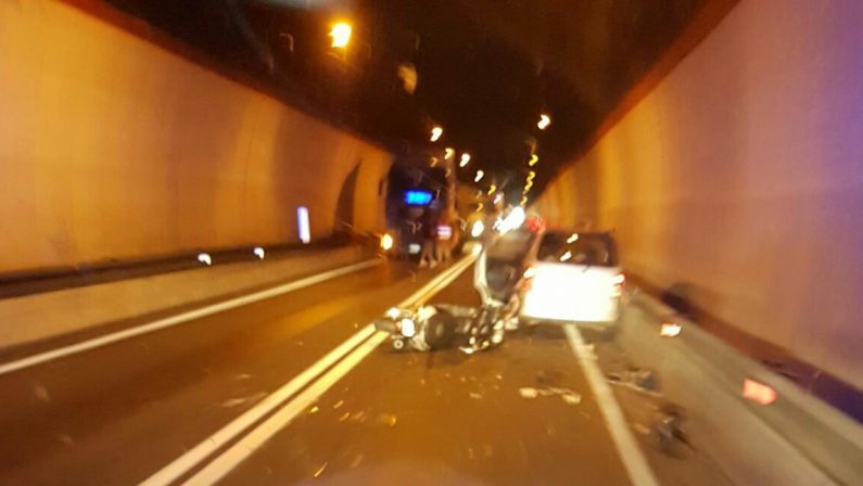 Incidente stradale nel Cosentino, un morto e due feritiNello scontro sulla statale 107 Silana-Crotonese